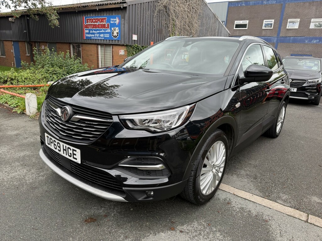 Vauxhall Grandland X Hatchback #3