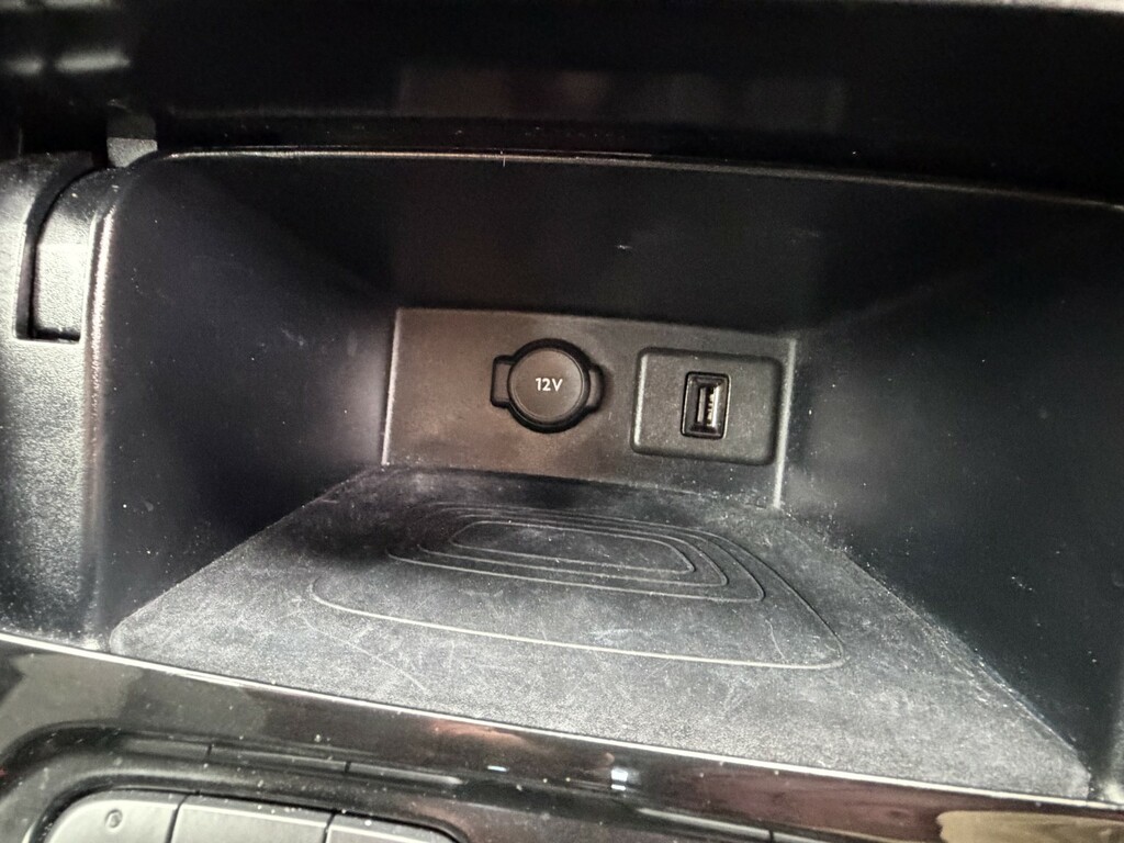 Vauxhall Grandland X Hatchback #43