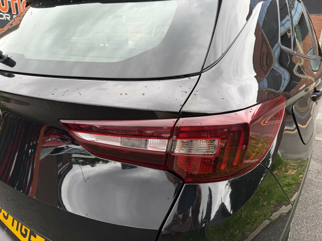 Vauxhall Grandland X Hatchback #17