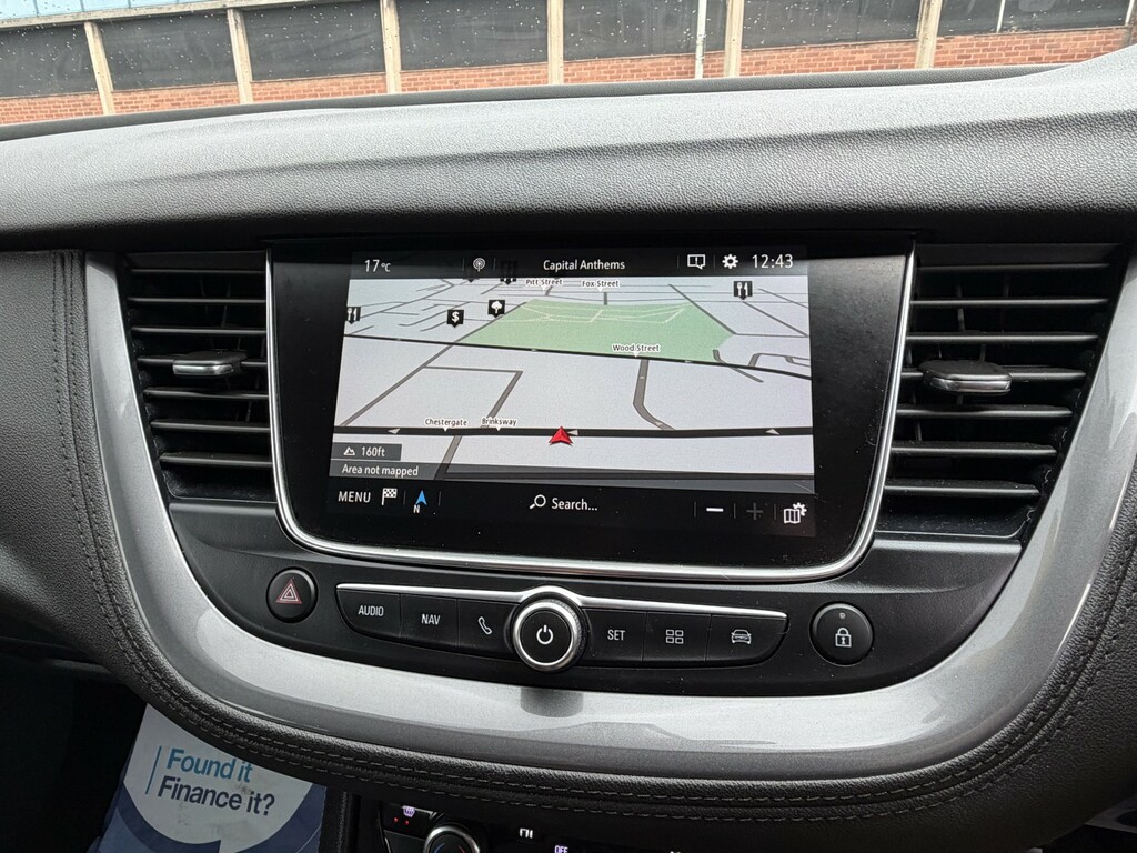 Vauxhall Grandland X Hatchback #40