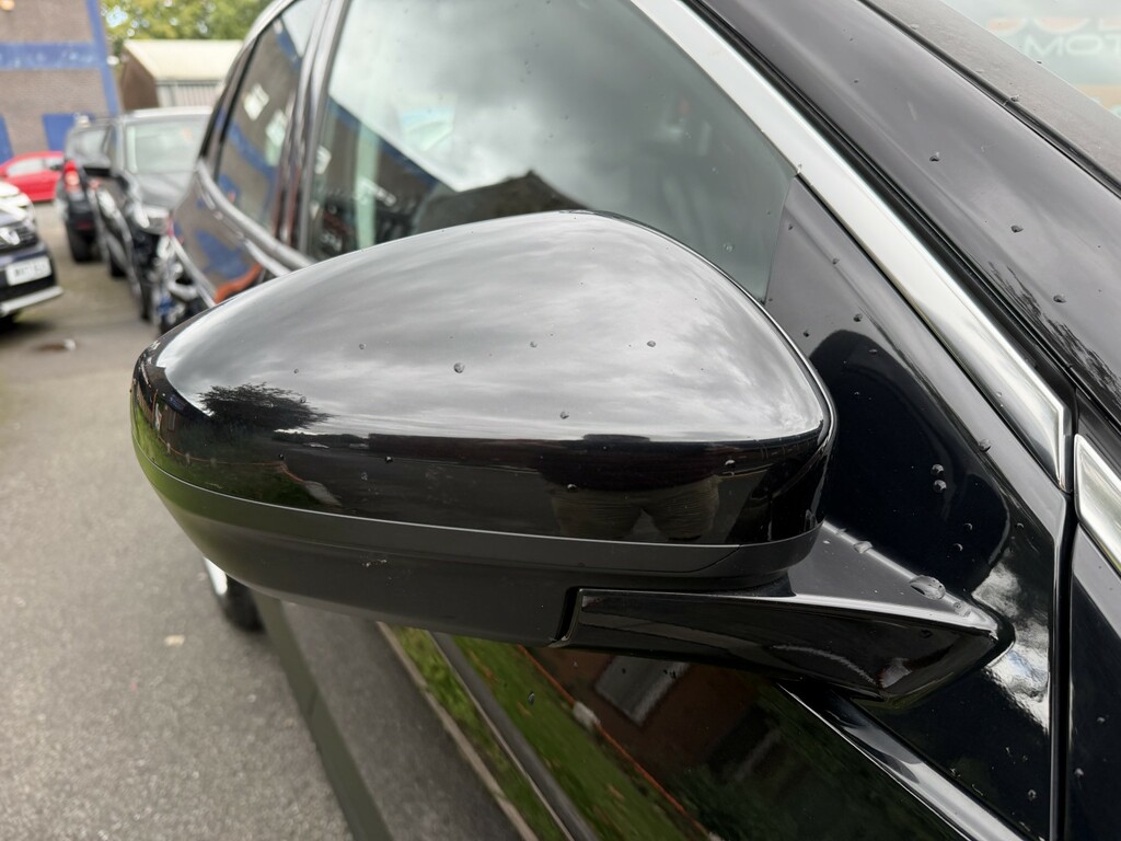 Vauxhall Grandland X Hatchback #14