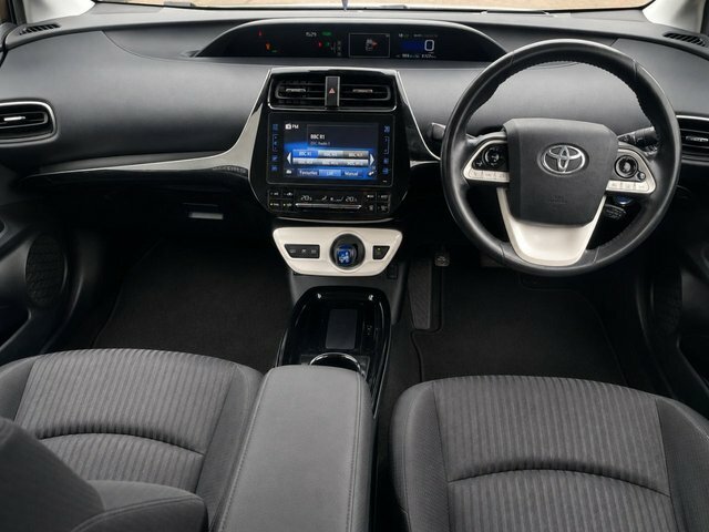 Toyota Prius+ 2018 1.8 Vvt 8.8Kwh Business Edition Plus Hatchbac White #2
