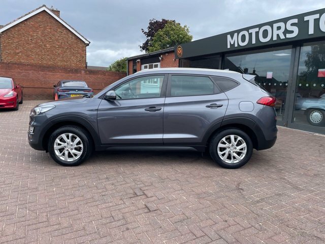 Hyundai Tucson 2019 1.6 Gdi Se Nav Suv Euro 6 Black #5