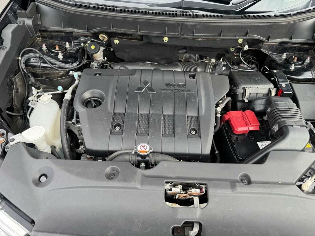 Mitsubishi ASX 1.6 2 115 White #31