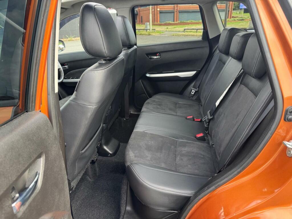 Suzuki Vitara 1.6 Sz5 Allgrip White #15