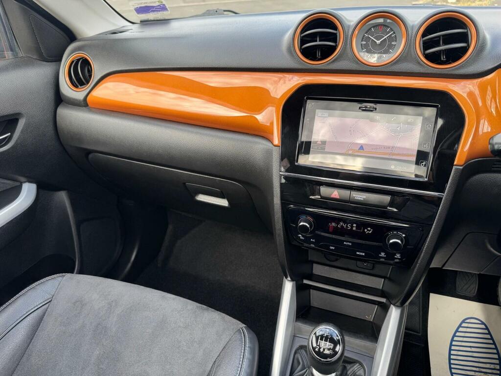 Suzuki Vitara 1.6 Sz5 Allgrip White #11