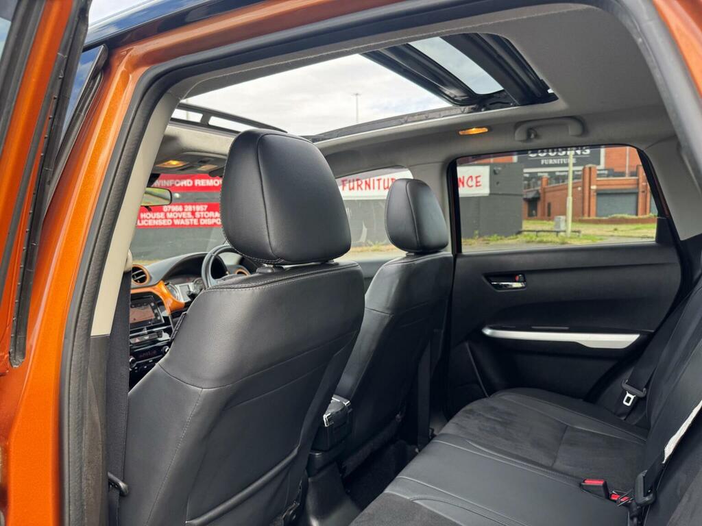 Suzuki Vitara 1.6 Sz5 Allgrip White #18