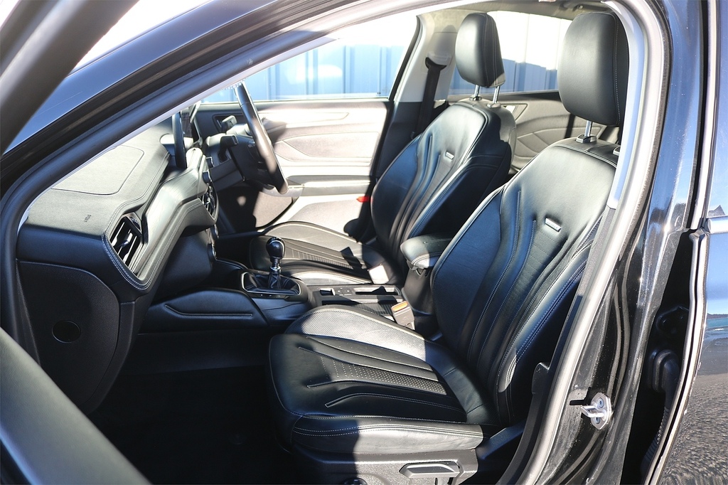 Ford Focus Ecoblue Vignale Black #5