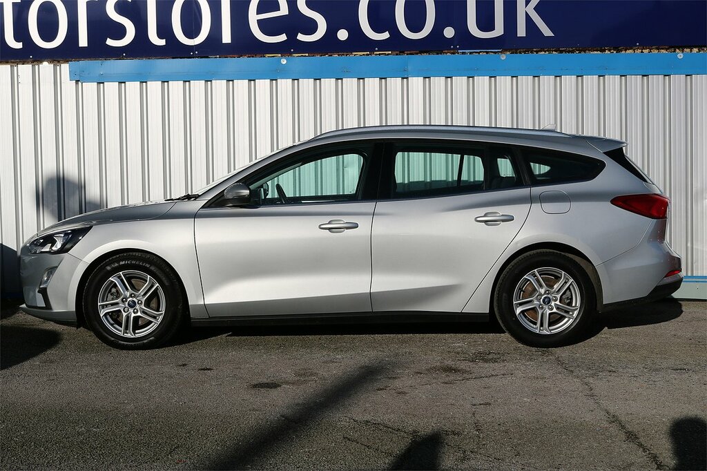 Ford Focus Zetec Silver #4