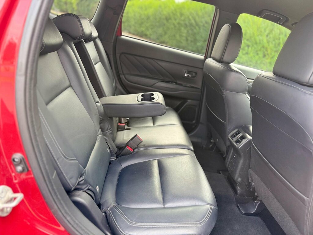 Mitsubishi Outlander 2.4 Phev Dynamic Black #12