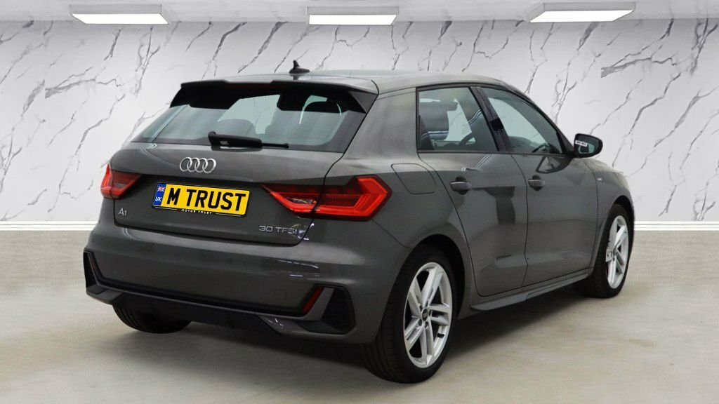 Audi A1 1L S Line YK22ZXH Grey #4