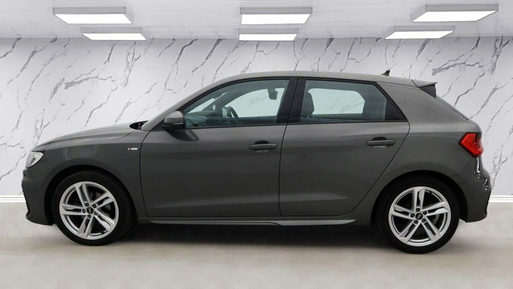 Audi A1 1L S Line YK22ZXH Grey #6