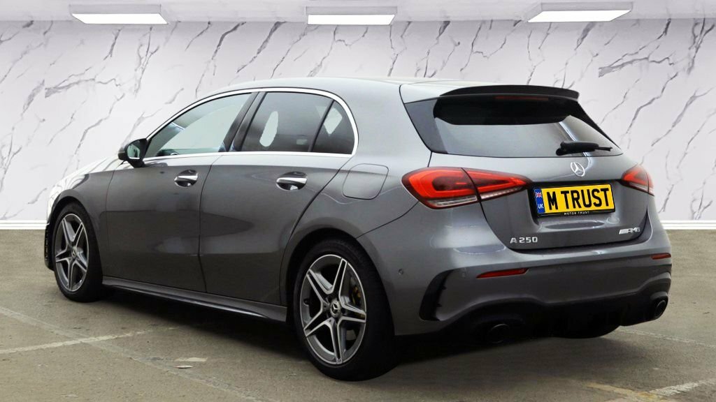 Mercedes-Benz A Class 2L Amg Line Grey #3