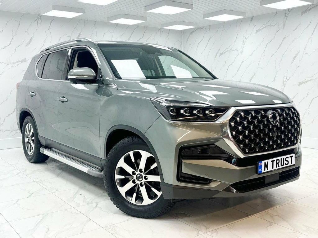 SsangYong Rexton 2.2L Ultimate Grey #2