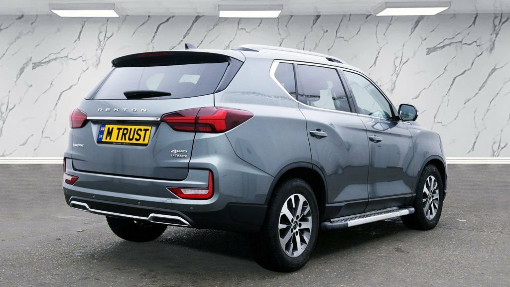 SsangYong Rexton 2.2L Ultimate Grey #4