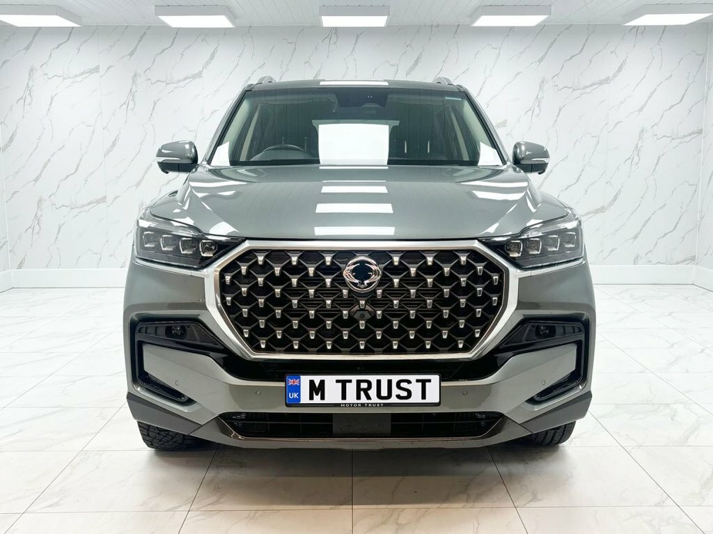 SsangYong Rexton 2.2L Ultimate Grey #3