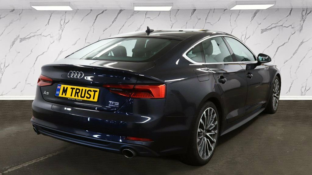 Audi A5 2L S Line Blue #4