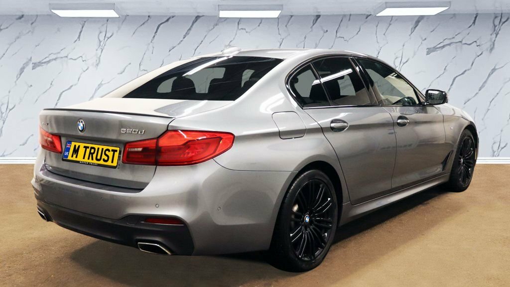 BMW 5 Series 2L M Sport Blue #4
