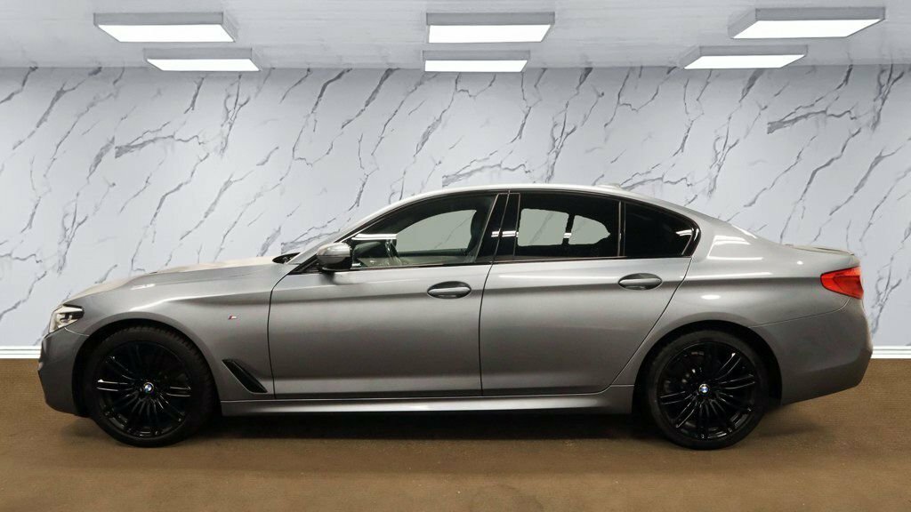 BMW 5 Series 2L M Sport Blue #6