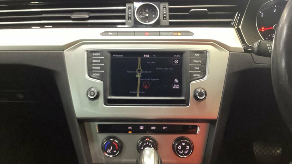 Volkswagen Passat 2.0 Tdi Silver #7