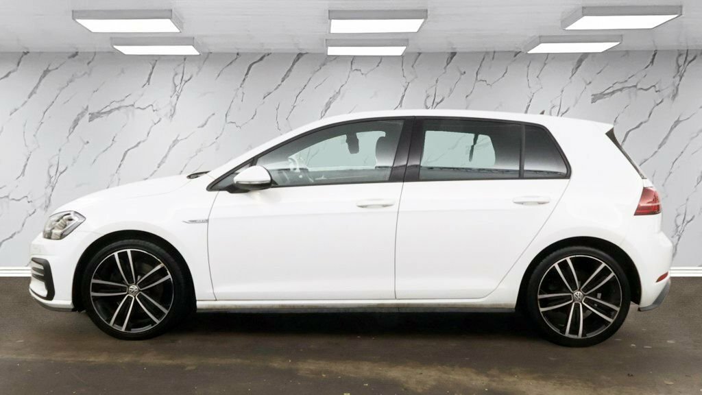 Volkswagen Golf 2L Gtd White #5