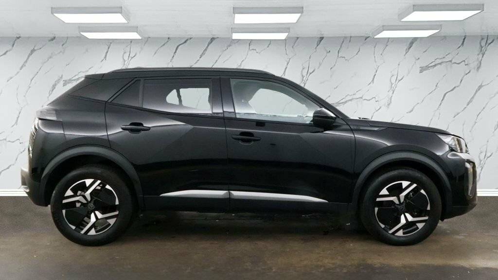Peugeot 2008 1.2L Gt Black #5