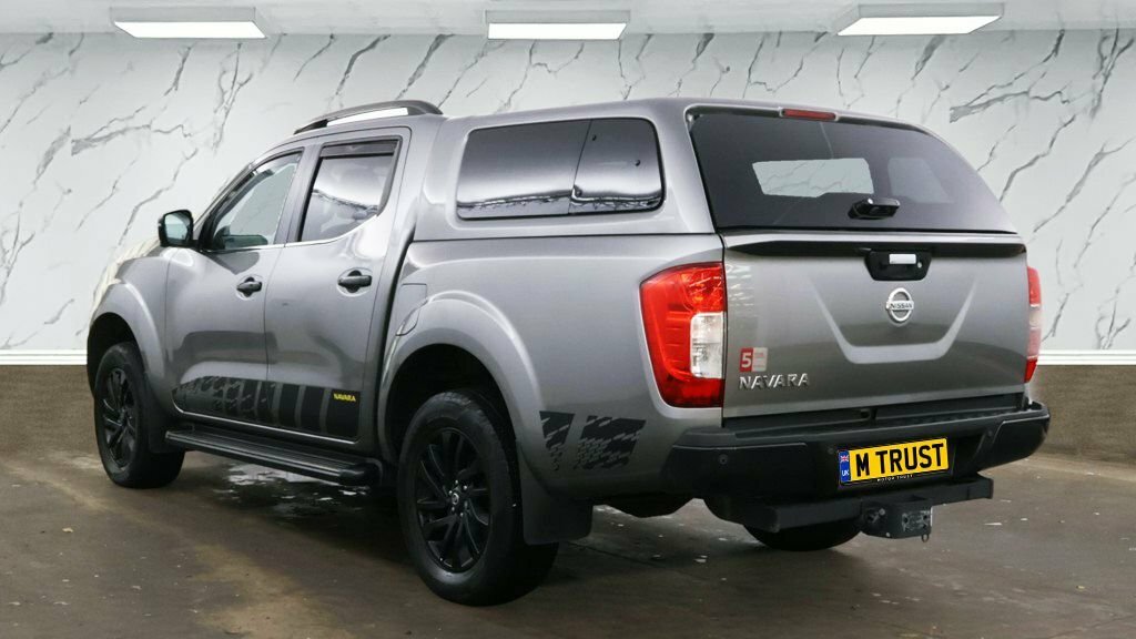 Nissan Navara 2.3L N-guard Grey #3