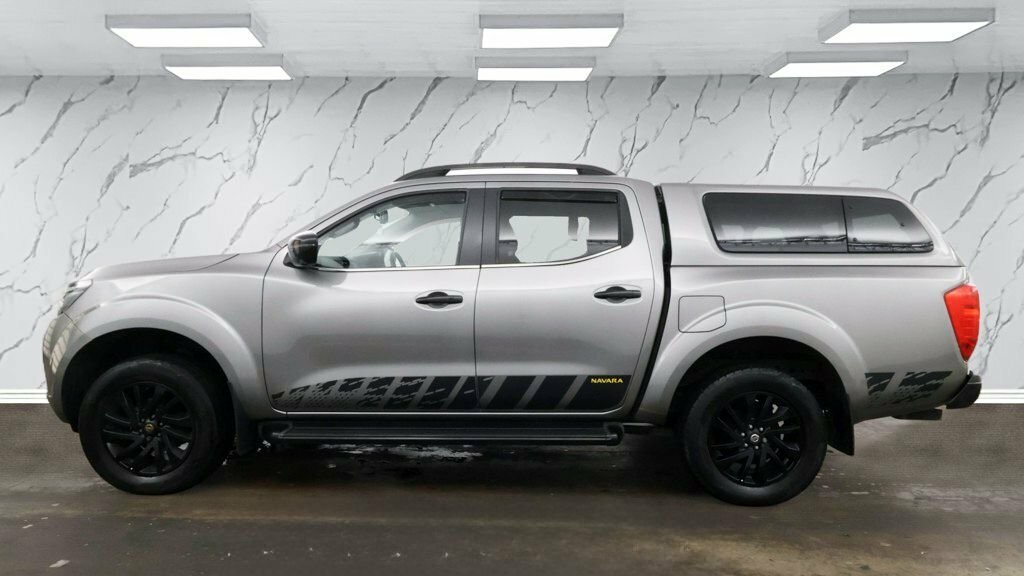 Nissan Navara 2.3L N-guard Grey #6