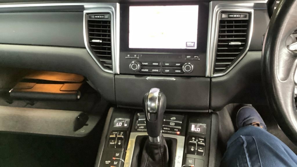 Porsche Macan 3.6L 3.6T V6 Turbo Pdk Grey #7