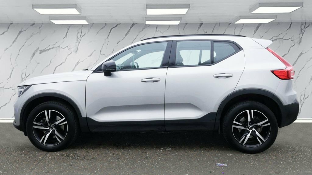Volvo XC40 2L Plus Dark Silver #5