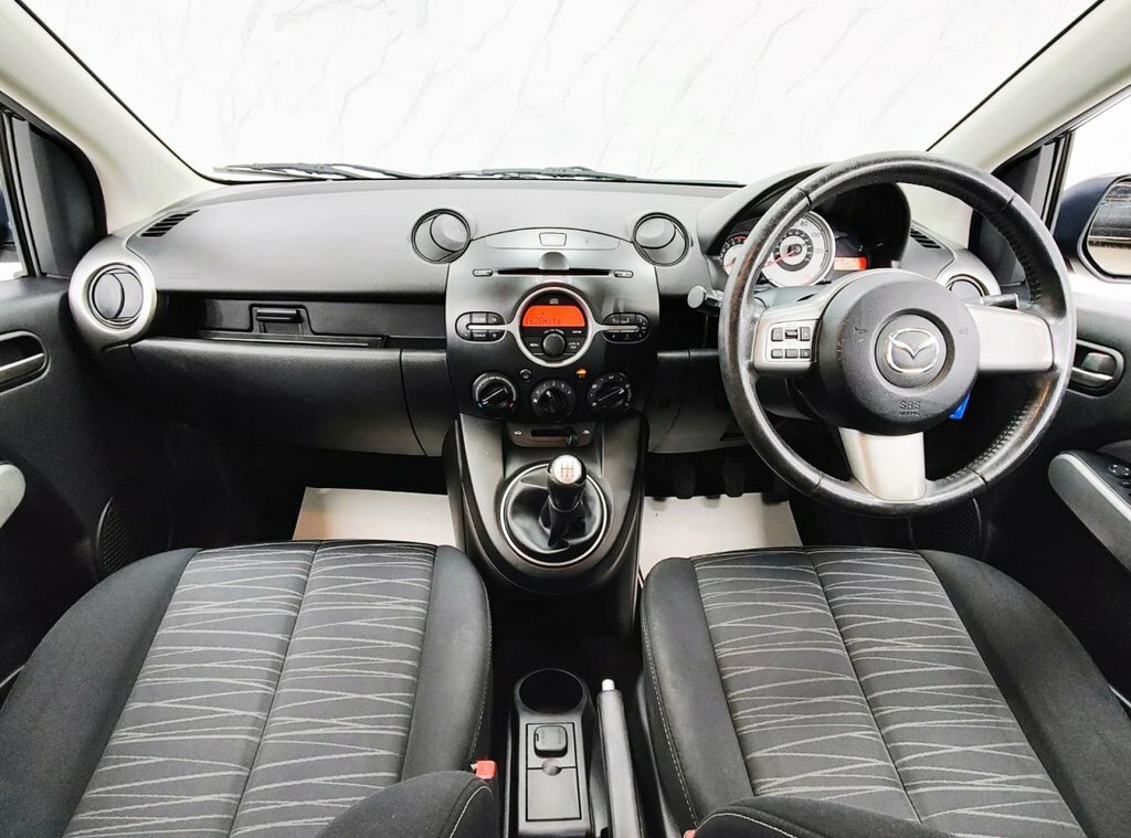 Mazda 2 1.3L Tamura Silver #19