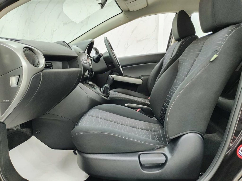 Mazda 2 1.3L Tamura Silver #13