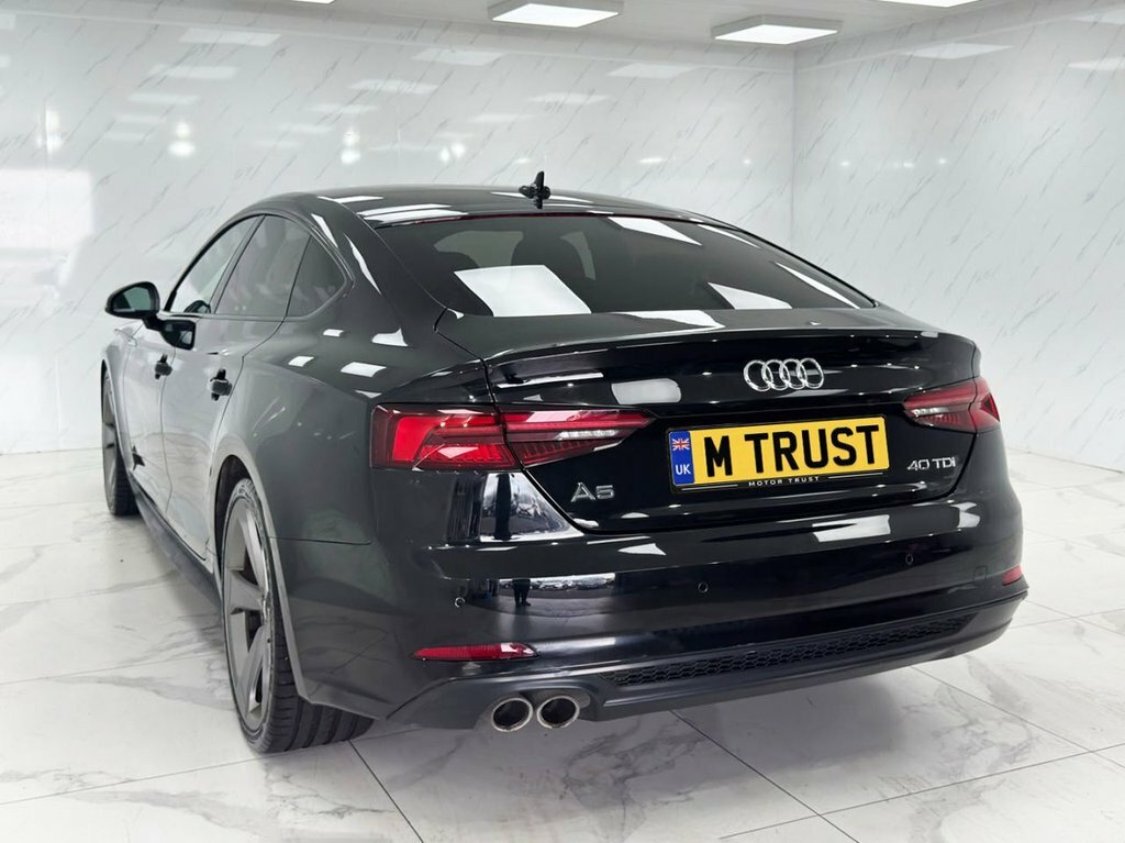 Audi A5 2L Black Edition CF19VNT Black #6
