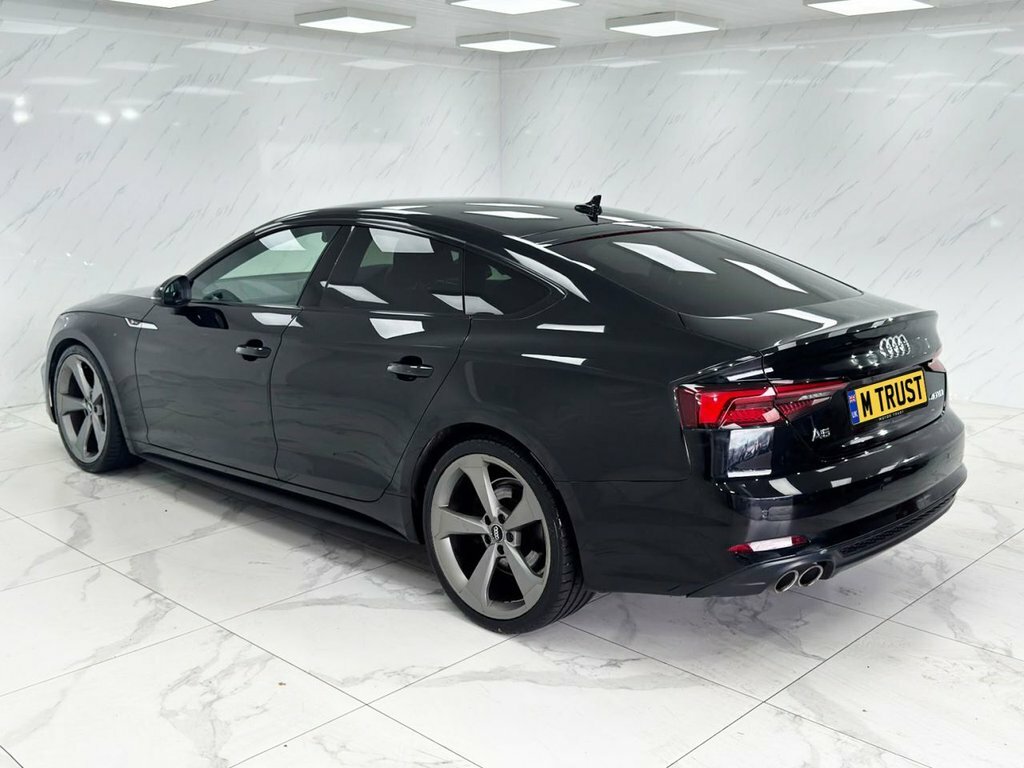 Audi A5 2L Black Edition CF19VNT Black #5