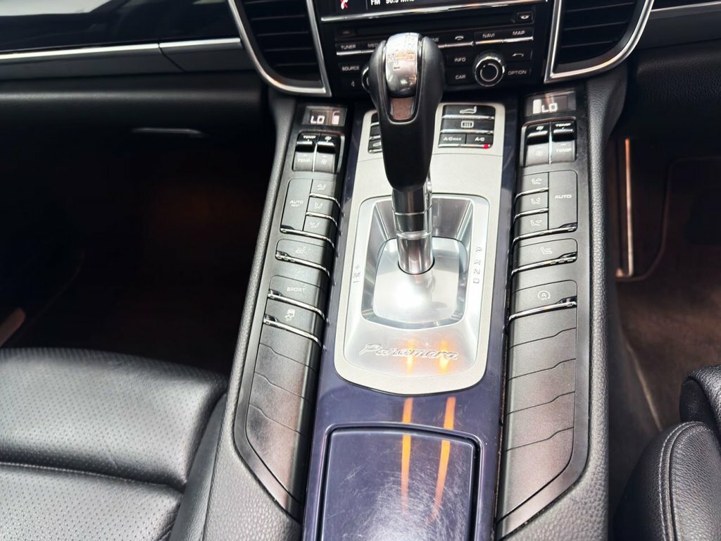 Porsche Panamera D V6 Tiptronic Black #18