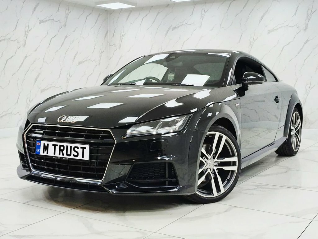 Audi TT 2L S Line Black