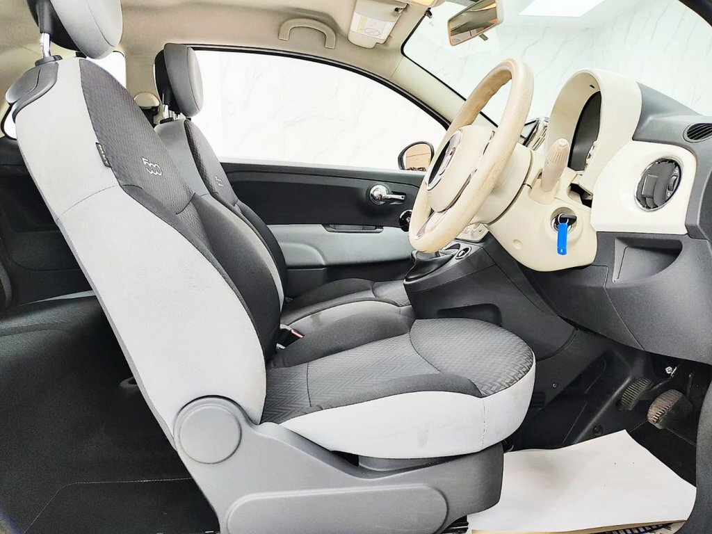 Fiat 500 Pop White #25