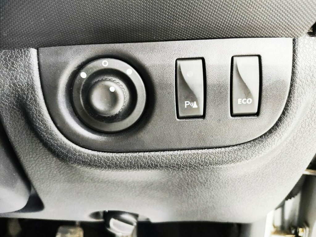 Dacia Sandero Stepway Stepway 0.9 Tce Laureate Euro 6 Ss White #22