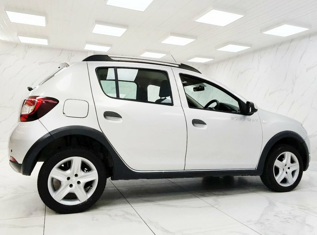 Dacia Sandero Stepway Stepway 0.9 Tce Laureate Euro 6 Ss White #10