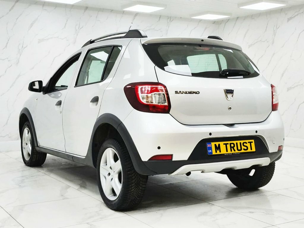 Dacia Sandero Stepway Stepway 0.9 Tce Laureate Euro 6 Ss White #7