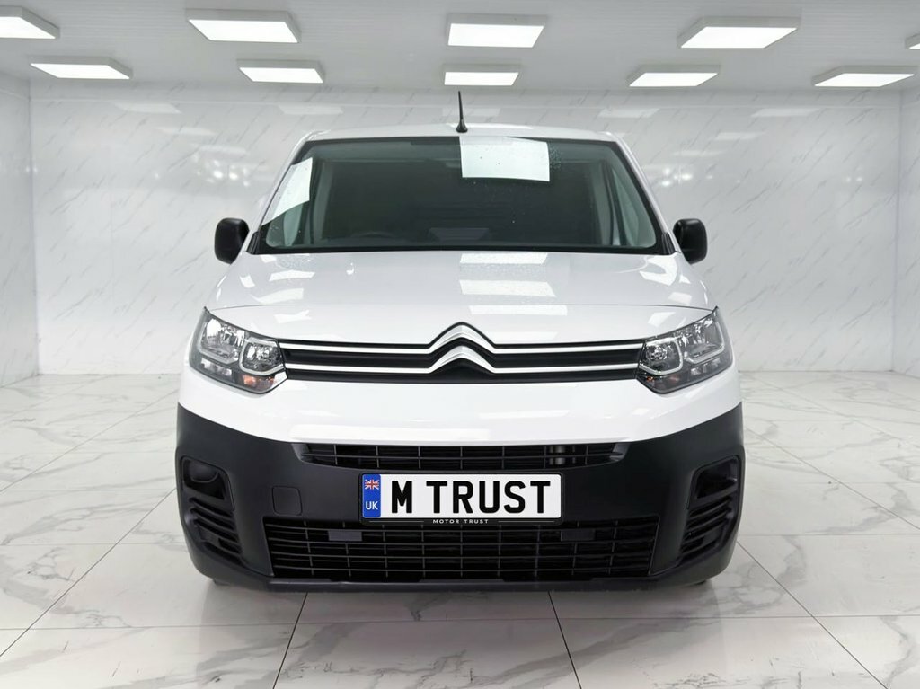 Citroen Berlingo 1.5L Enterprise Edition M White #3
