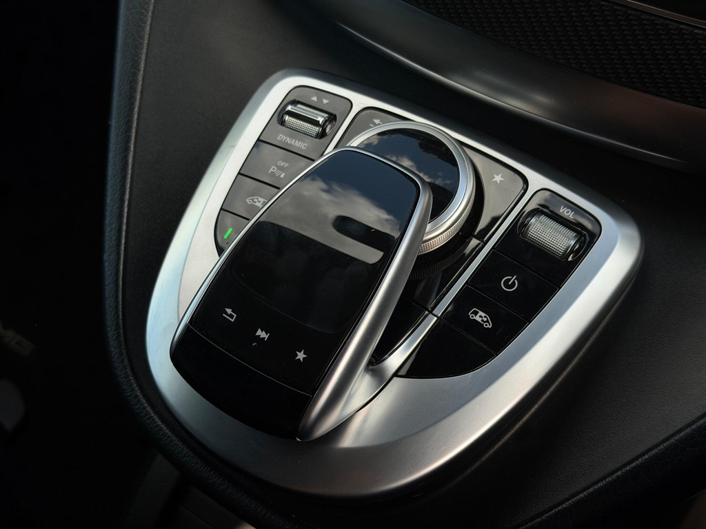 Mercedes-Benz V Class V Class  #21