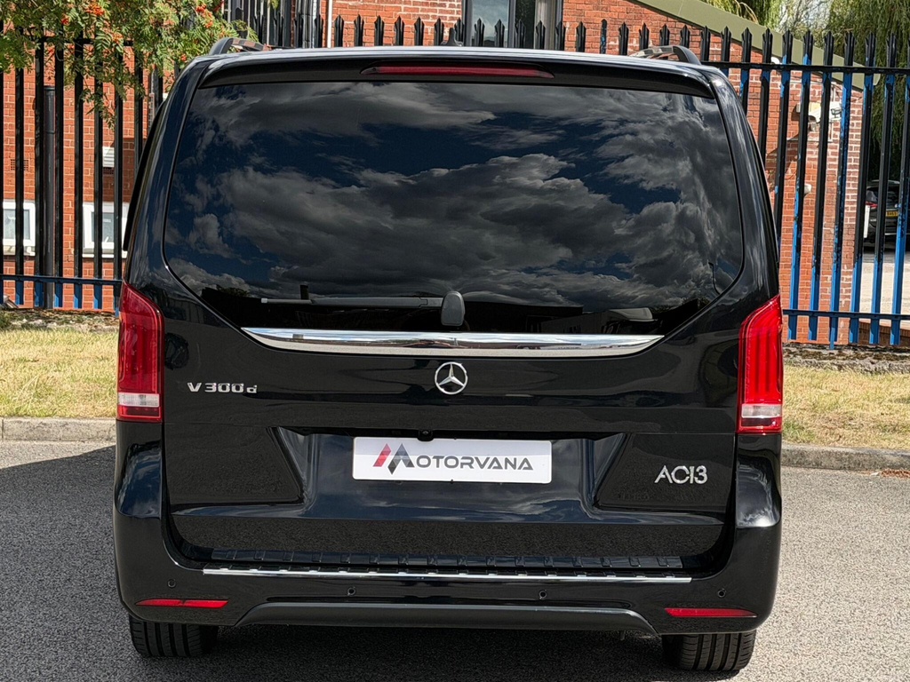 Mercedes-Benz V Class V Class  #10