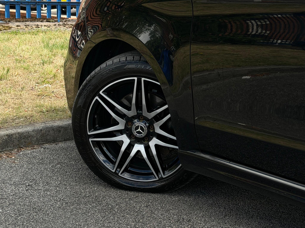 Mercedes-Benz V Class V Class  #24