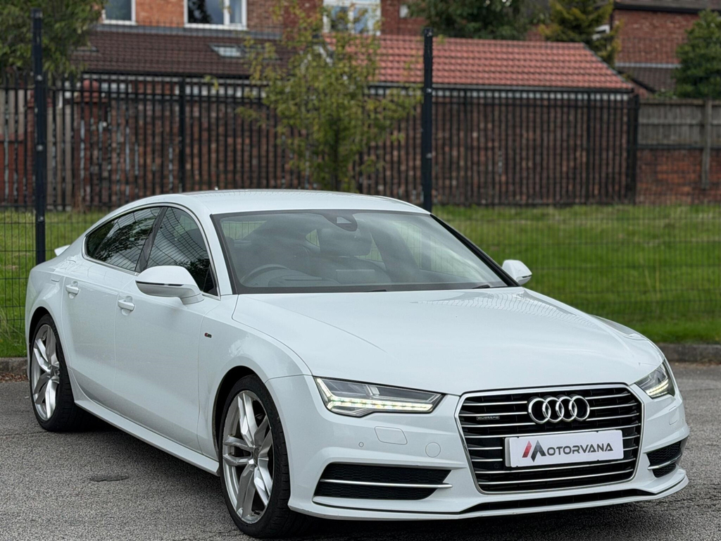 Audi A7 Hatchback White #6