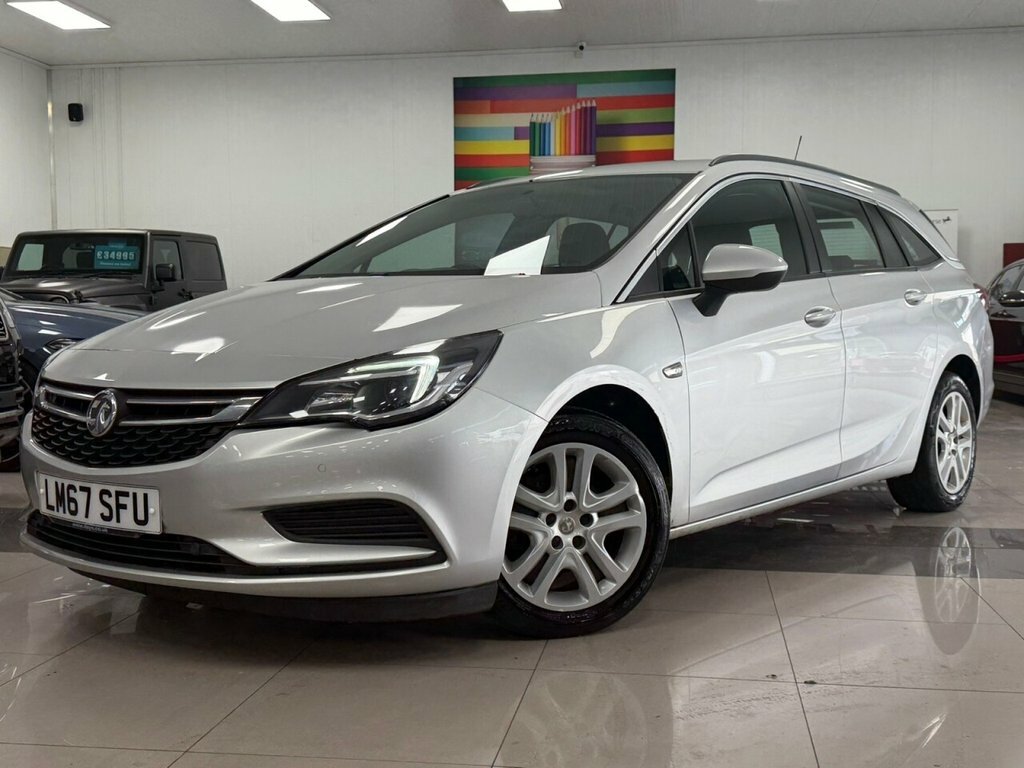 Vauxhall Astra 1.6L Design Silver