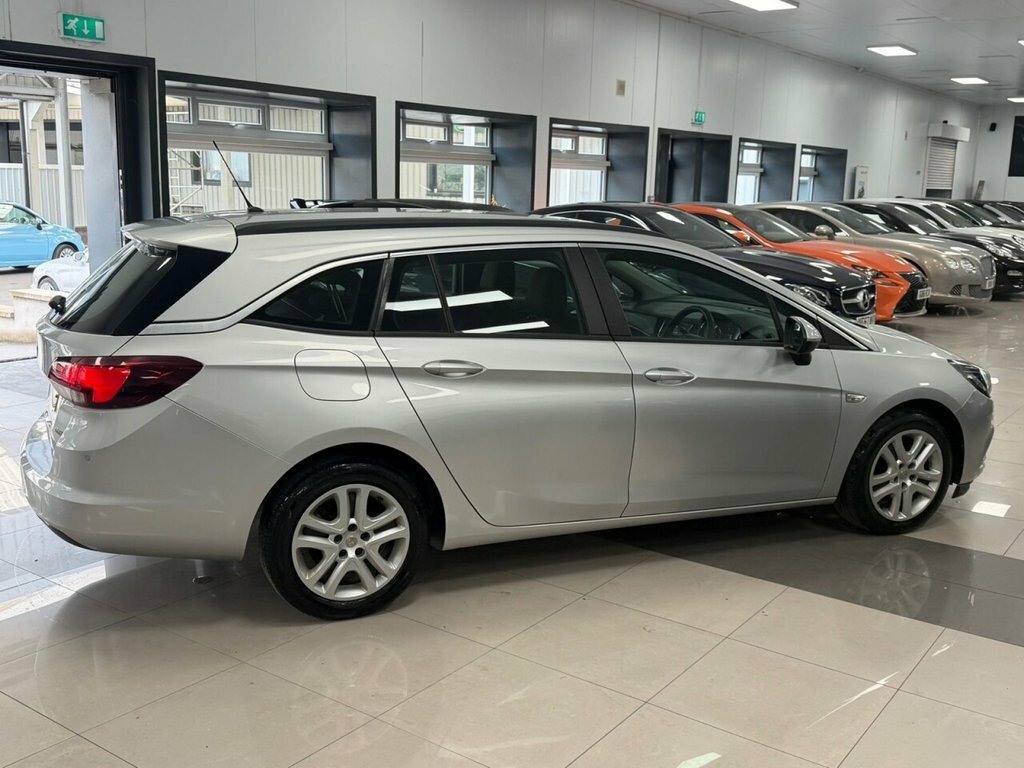 Vauxhall Astra 1.6L Design LM67SFU Silver #2