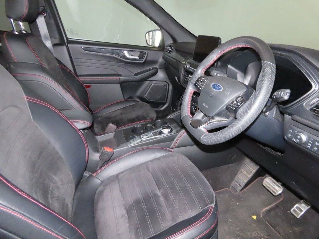 Ford Kuga 2.5L St-line Edition WA73JSU Red #3