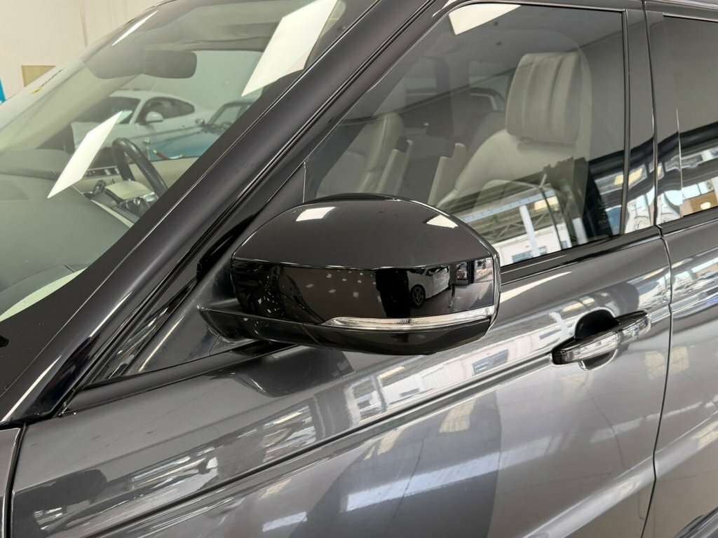 Land Rover Range Rover Sport Automatic Black #10