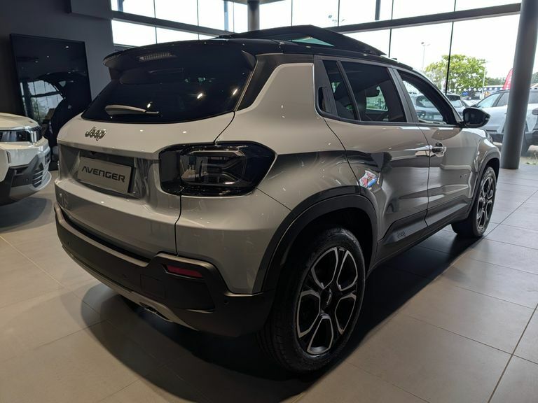 Jeep Avenger 1.2 E-hybrid Summit Dct #6